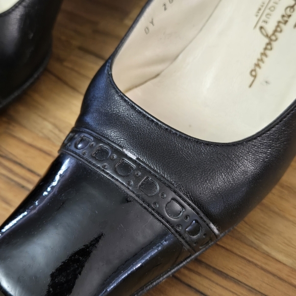 Salvatore Ferragamo 'Marisa' Boutique Black Leather Pumps - Size 5.5 - Picture 7 of 15
